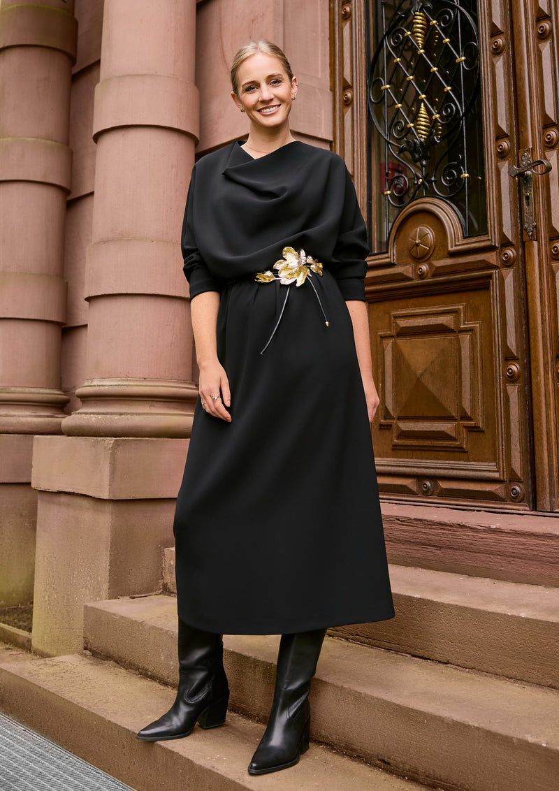 ZANE - Midikleid mit Wasserfallausschnitt